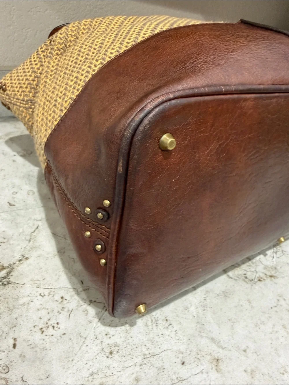 Chloe Paddington Tote with Lock & Key - Picture 9 of 17